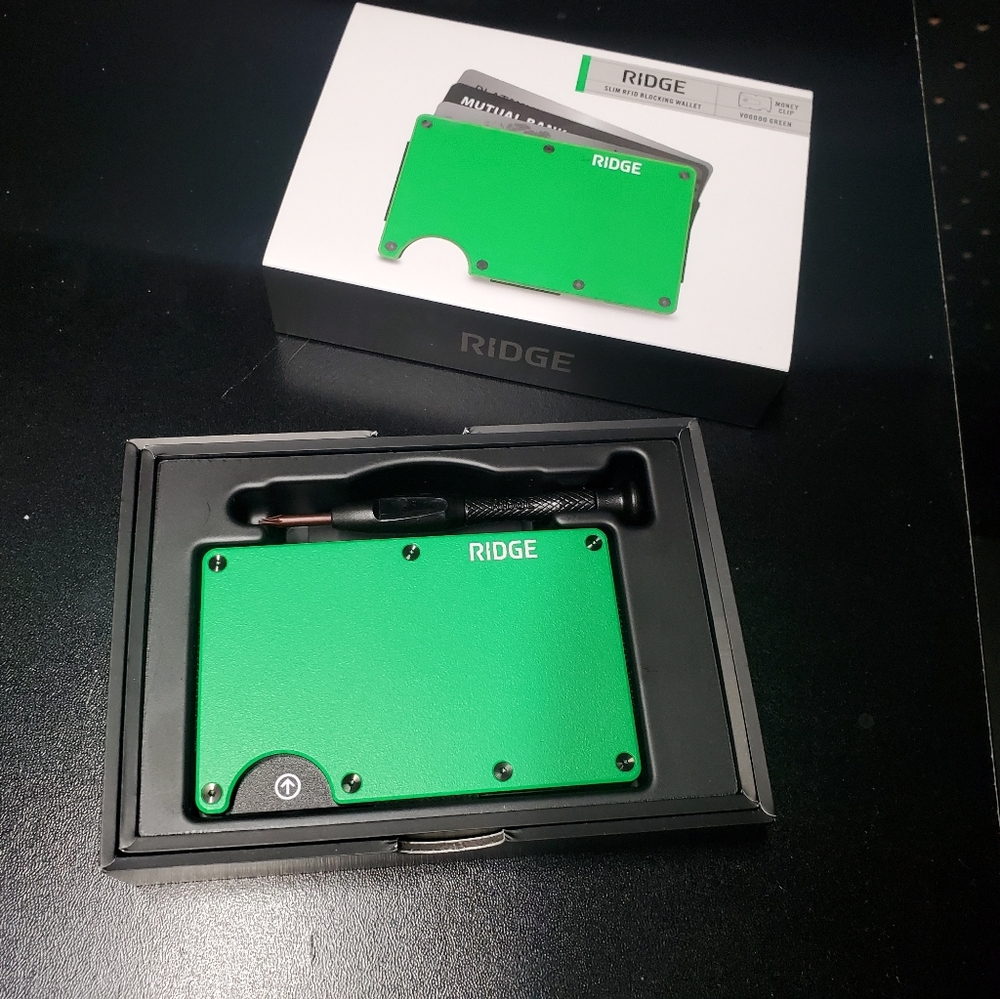 Ridge Wallet Voodoo Green